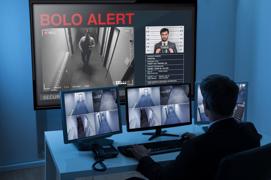 Hospital security staff using LoopScreen to aid in suspect identification in their office.